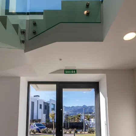 Elegant In Marbella, Sea Views, Infinity & Pool, Sauna, Gym, Spa, 5 Min To The Апартаменти *