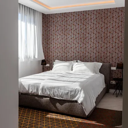 Апартаменти Elegant In Marbella, Sea Views, Infinity & Pool, Sauna, Gym, Spa, 5 Min To The