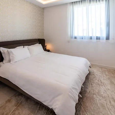 Elegant In Marbella, Sea Views, Infinity & Pool, Sauna, Gym, Spa, 5 Min To The *